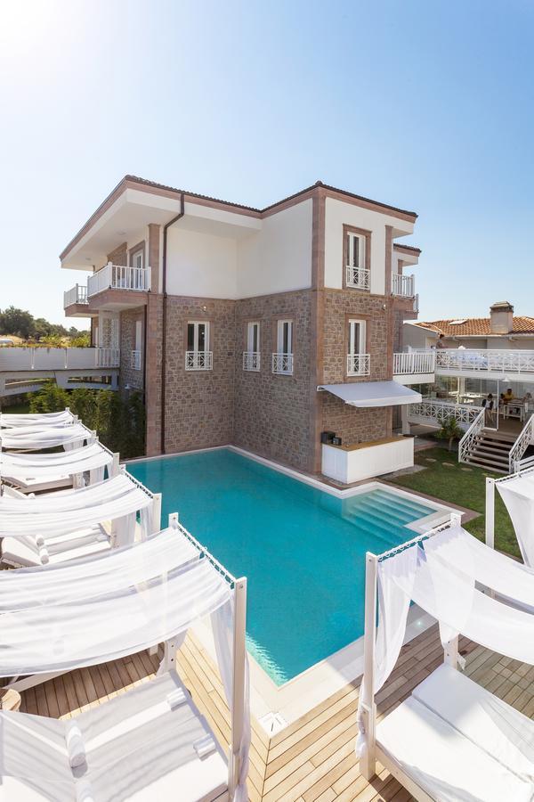 Cunda Pur Beyaz Hotel Экстерьер фото